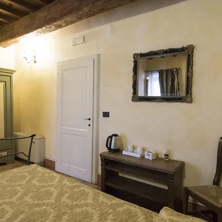 Baldovino Di Monte Bed & Breakfast