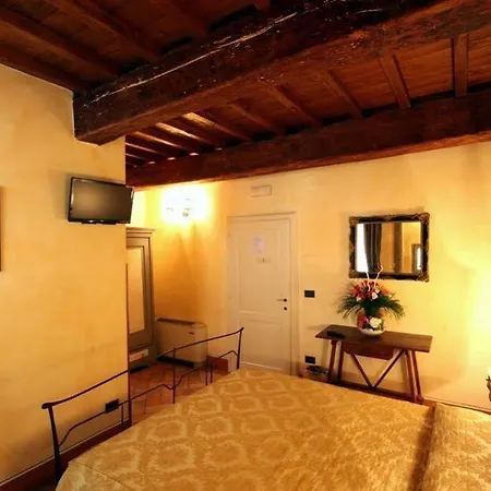 Baldovino Di Monte Bed & Breakfast *